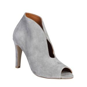 Halogen Grey Suede Leather Booties size 7